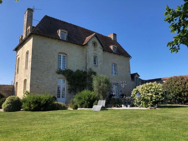 Hotel Domaine "Les Bois Flottes" Dans Maison De Charme Au Bord De Mer Et Proche De Cabourg Merville-Franceville-Plage Exterior foto